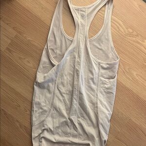 🚨Brand New LULULEMON SWIFTLY TECH Cream Racerback Top🚨